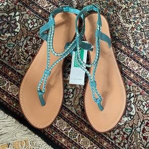 Benetton Turquoise Silver Leather Thong Sandals/Size 39 New with Tags